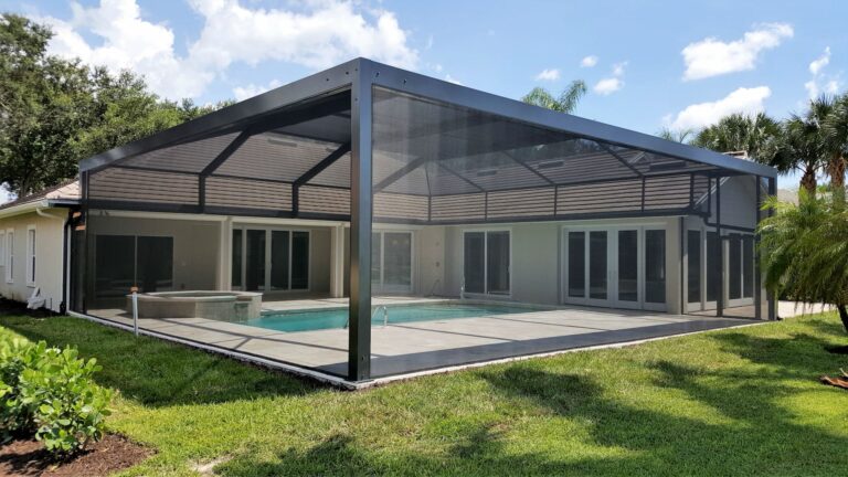 Panoramic view pool cage